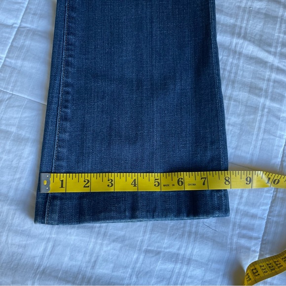Citizens of Humanity Amber Medium Rise Bootcut Jean • Size 27 - Picture 9 of 16